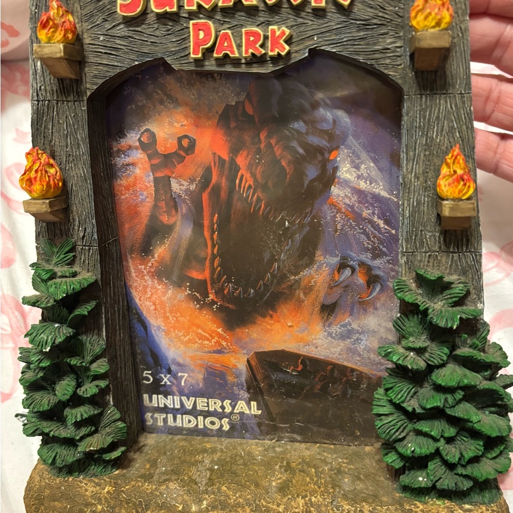 vintage 1996 Universal Studios Jurassic Park Collectible Frame